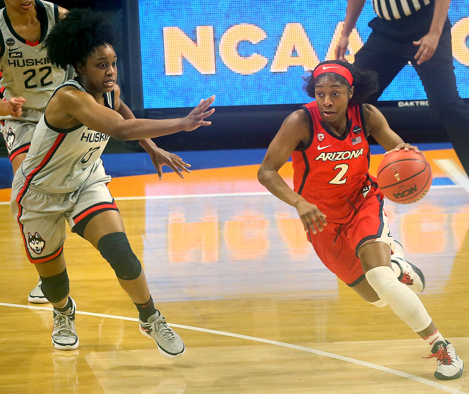 NCAA Tournament Final Four: No. 3 seed Arizona vs. No. 1 seed UConn | PJ Brown's Cover 5