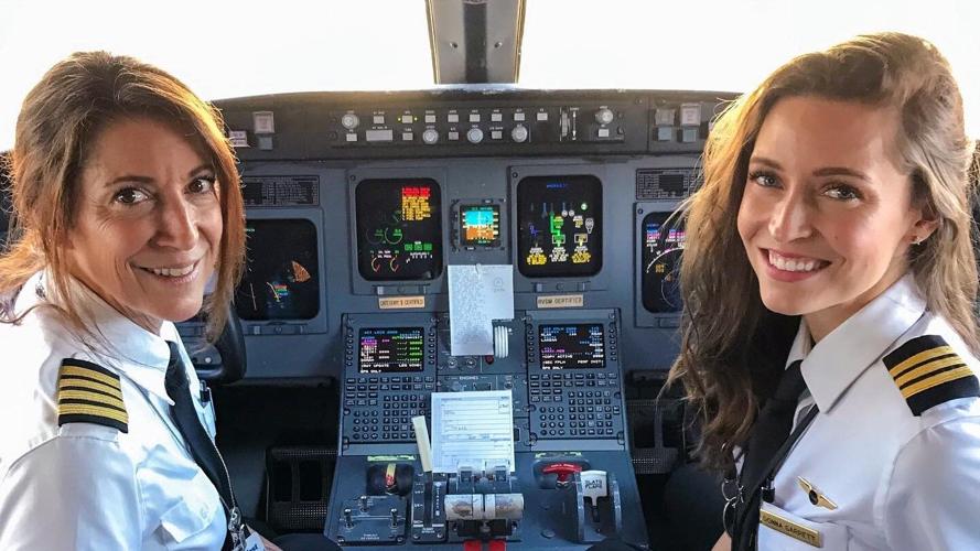 The mother-daughter pilots forging a path for female aviators