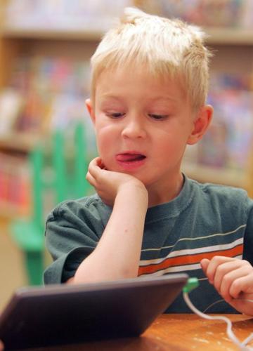 Nook event gets kids excited about reading   