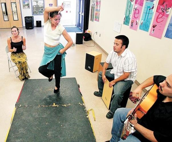 Sahuarita learns rhythm of Spain  