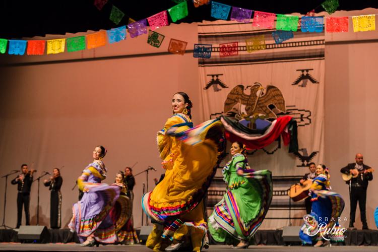 Ballet Folklorico Tapatio