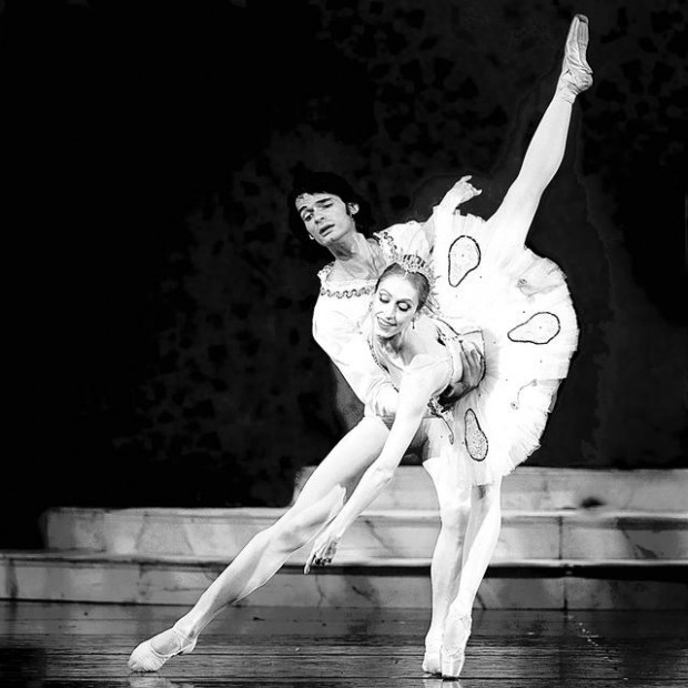 Buddy's Grill and 'Nutcracker'