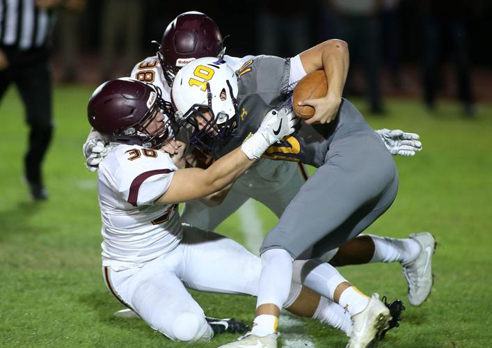 111817-spt-HSFB SALPOINTE