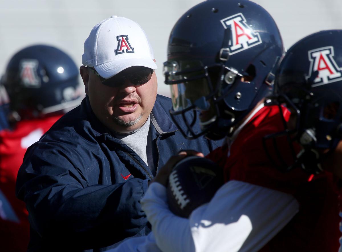 Arizona Wildcats QB coach Rod Smith thankful for Christmas ‘miracle’ that saved dad’s life