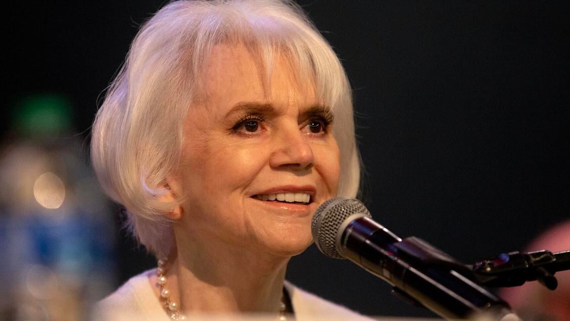 Tucson icon Linda Ronstadt recovering after loss of speech