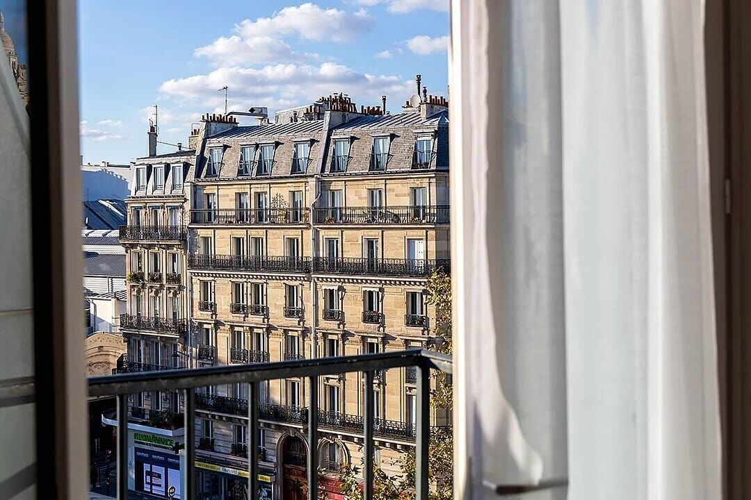 What US students actually need to sign a lease in Europe