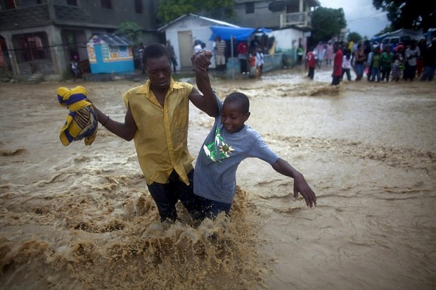 Tomas soaks Haiti, spares Port-au-Prince refugees   