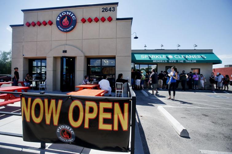 Pionic Pizza grand opening