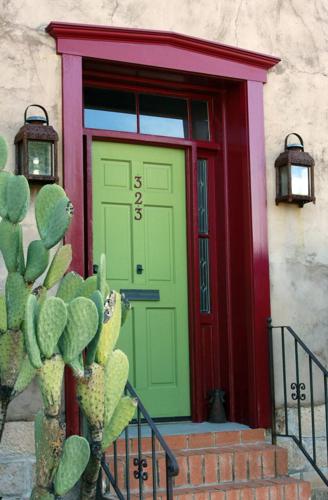 Green-Door-Tucson--Jim-Morris.JPG