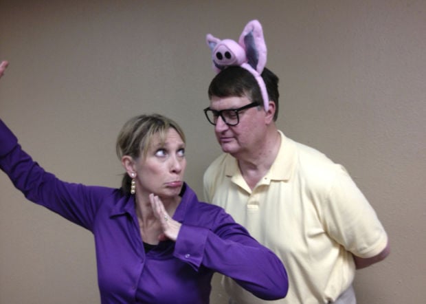 Tucson theatre group opens adaptation of Fulghum's "All I Need to Know. . ."    