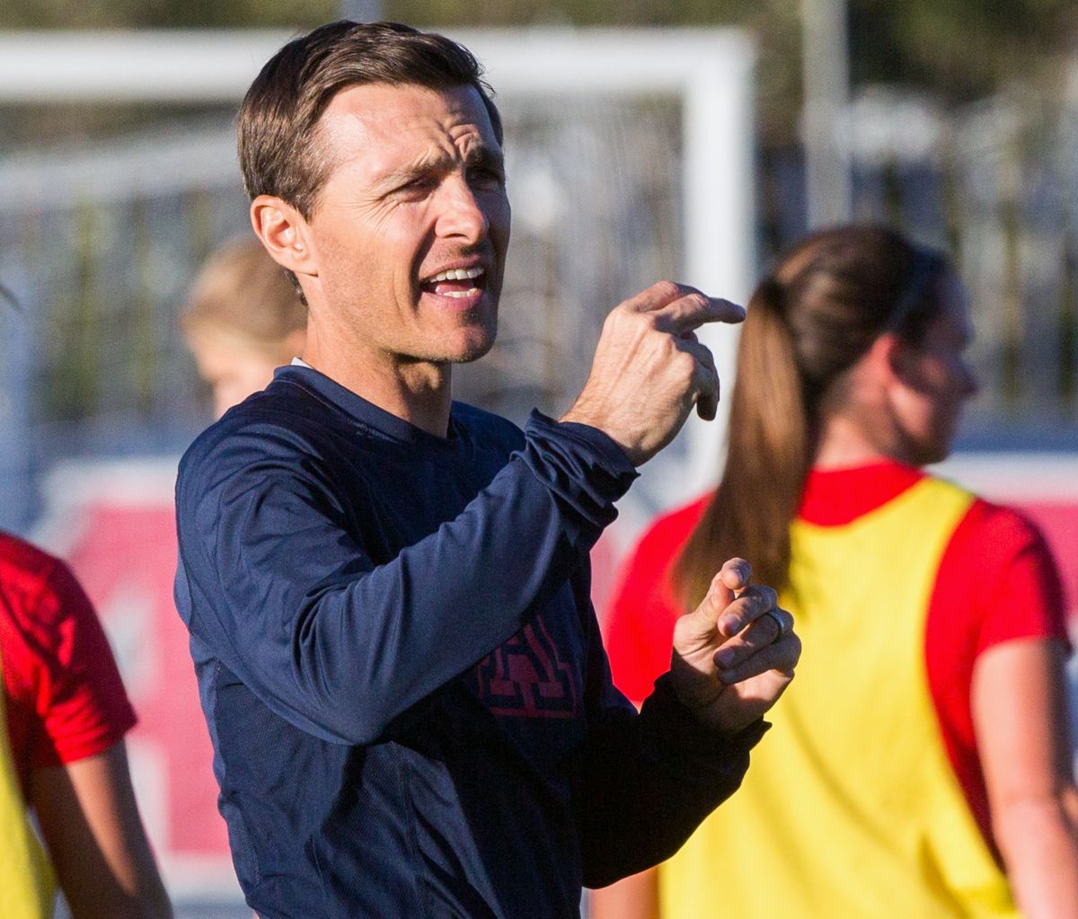 111215-spt-soccer-p1