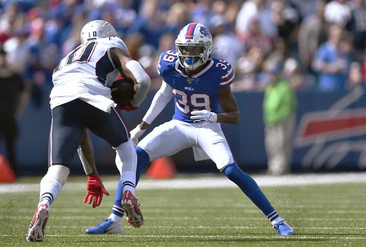 Patriots Bills Football