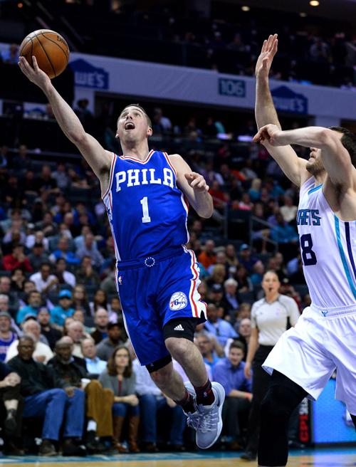 SPORTS BKN-76ERS-HORNETS 8 CH