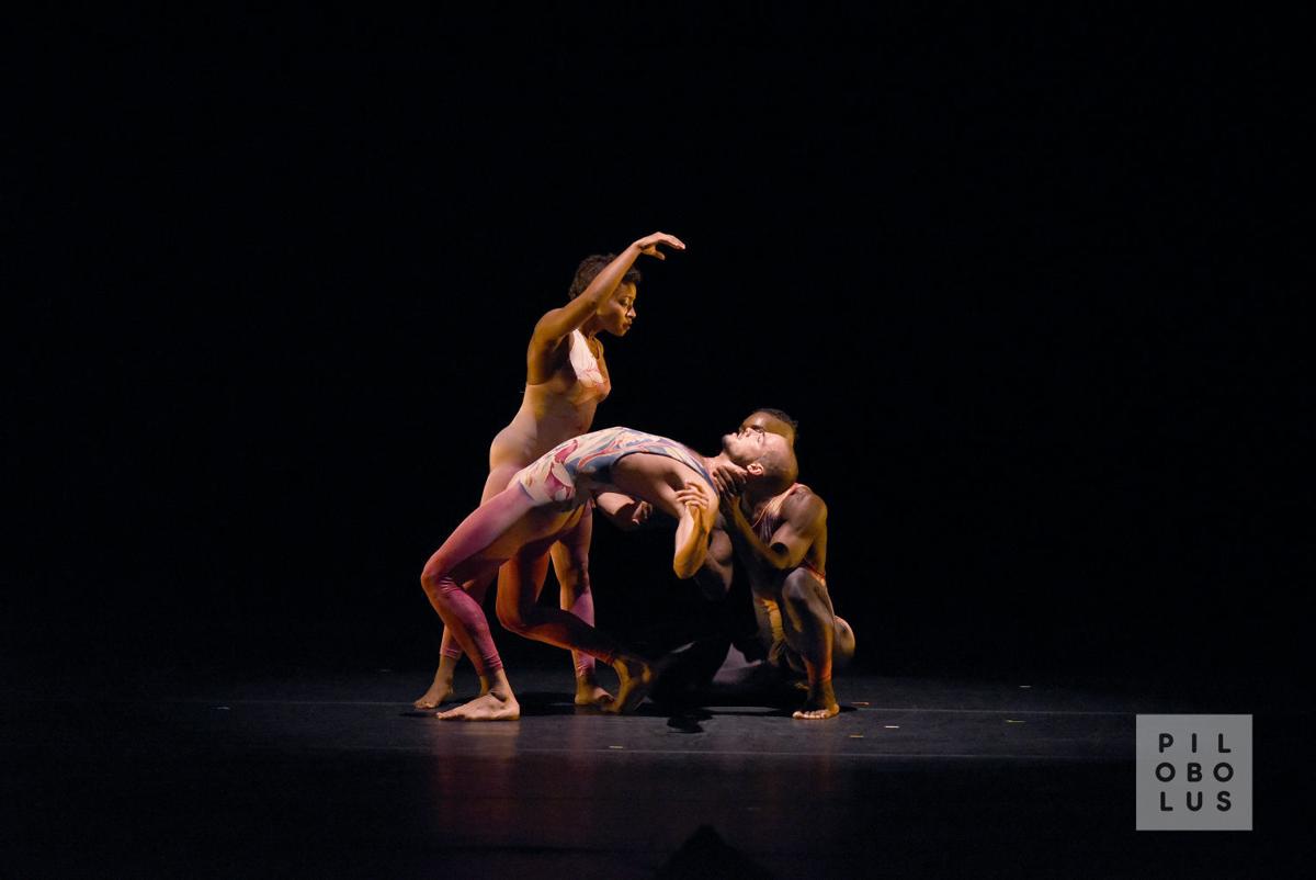 Pilobolus twists, turns and dances onto Centennial Hall stage | Arts Pilobolus twists, turns and dances onto Centennial Hall stage | Arts