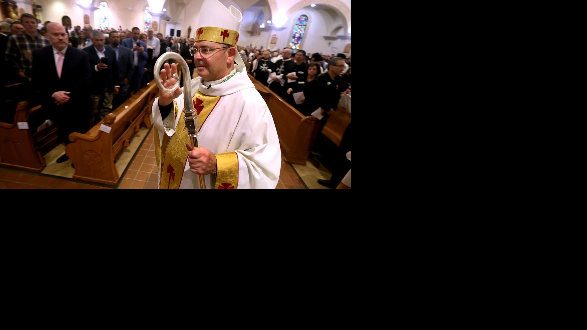 Tucson's Catholic Diocese celebrates its new bishop