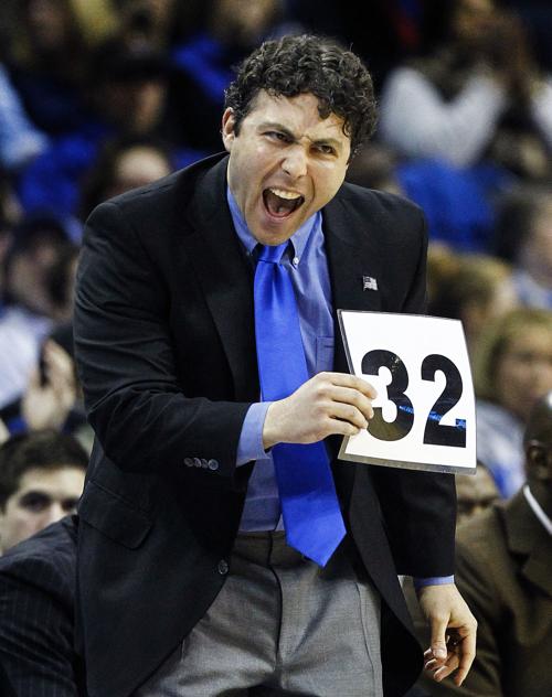 Memphis Uconn Basketball