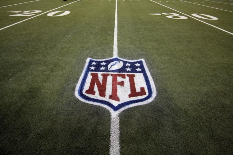 Star staffers take a shot at mock draft