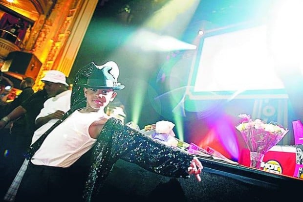 Michael Jackson's will discovered; authorities dispute rites reports  