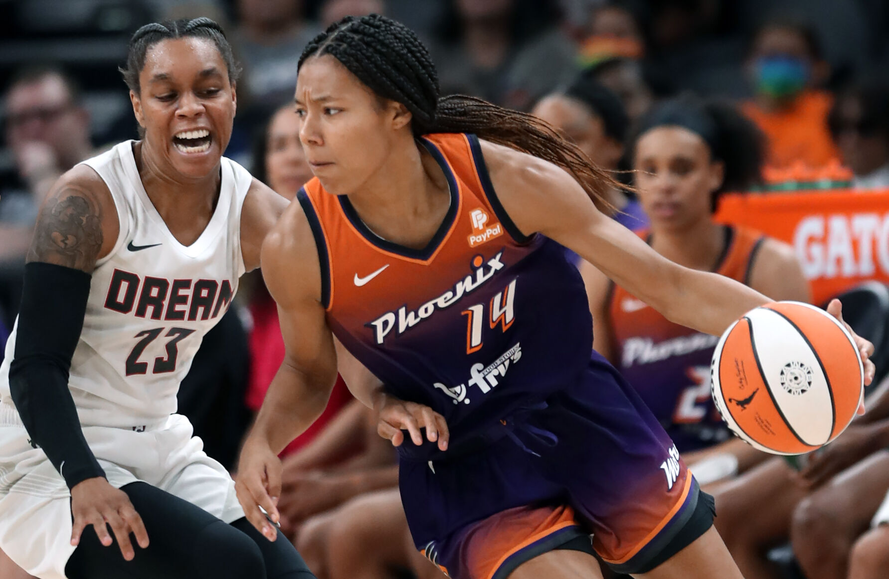 Ex-Arizona great Sam Thomas signed by Phoenix Mercury to WNBA