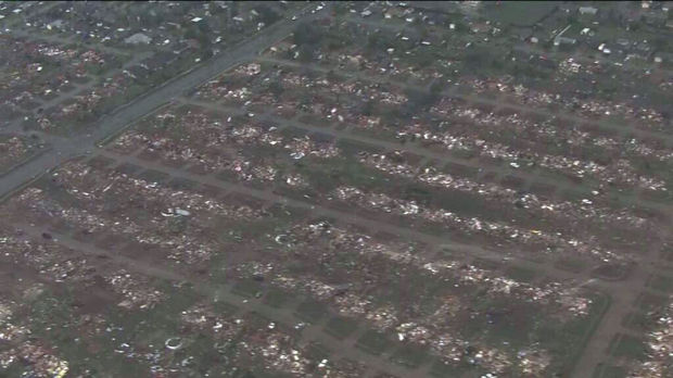 Massive tornado strikes Oklahoma