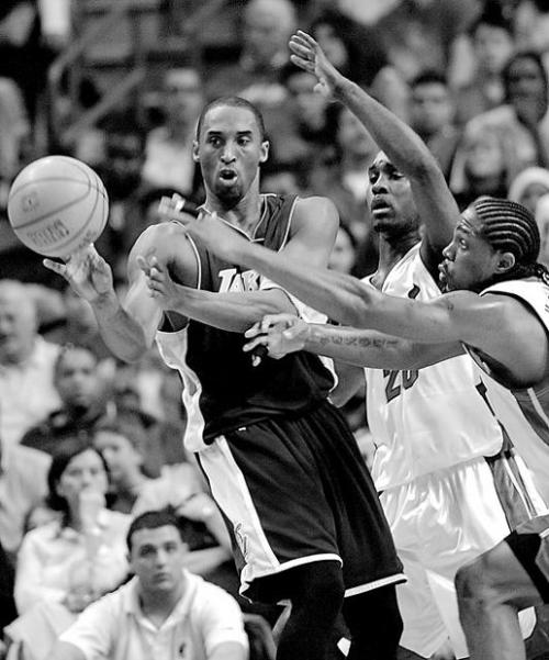 Gary Payton had a special bond with Kobe even before he joined the Lak