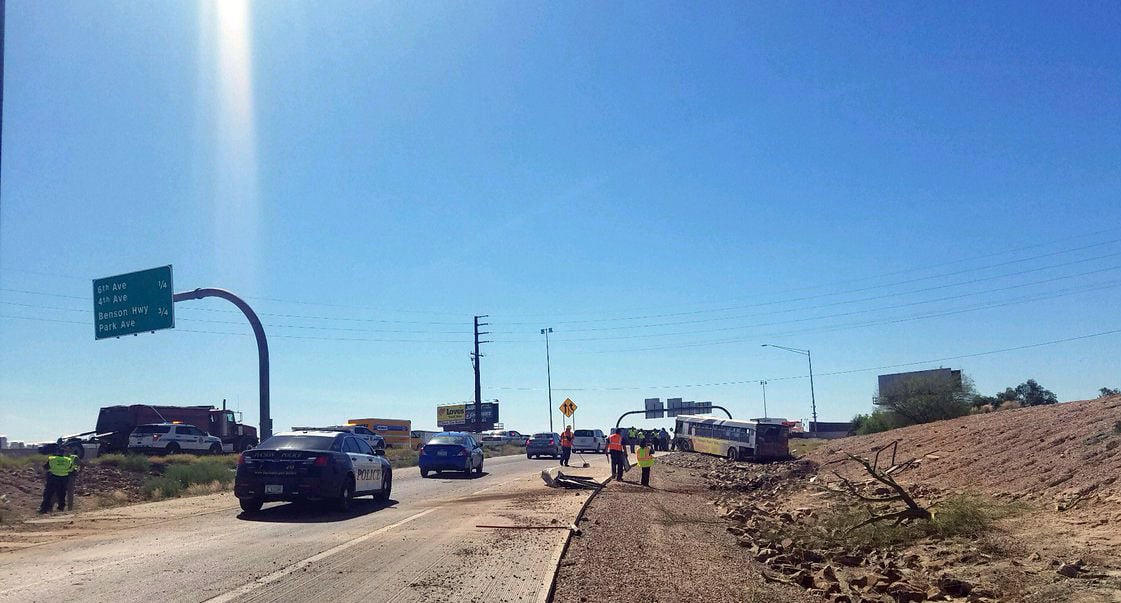 Sun Tran bus crashes on Tucson's freeway interchange ...