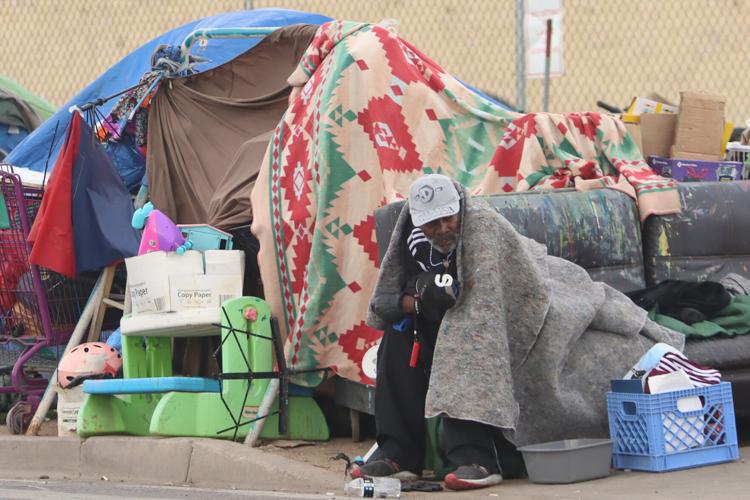 Arizona bill would require some homeless encampments to be torn down