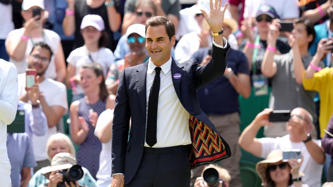 Federer will be celebrated at Wimbledon; Serena declined invite