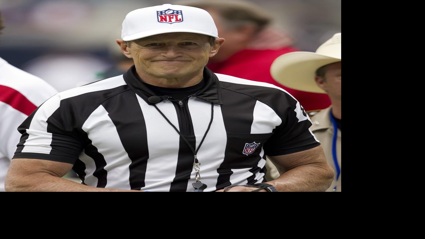 Arizona's Ed Hochuli is retiring from the NFL