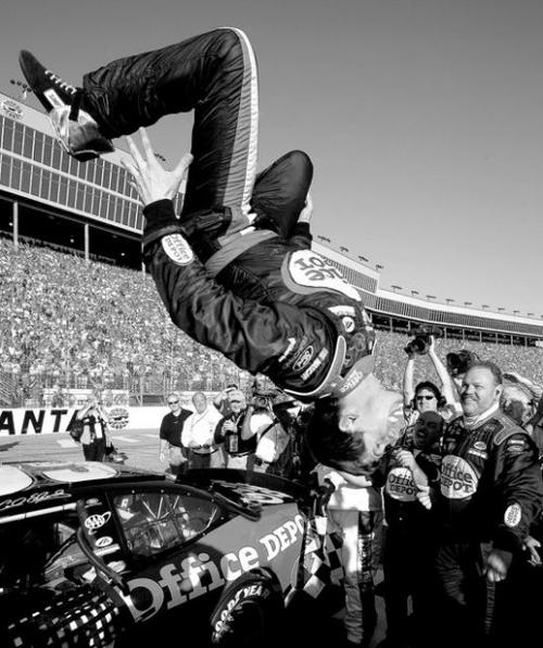 Edwards racks up win