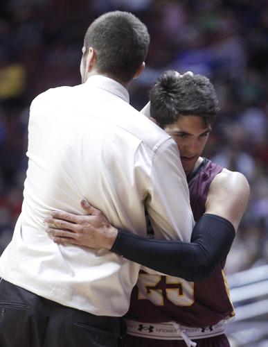 Holstrom, D'Amore take home Dick McConnell Award