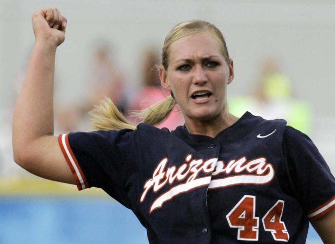 06 UA softball series10