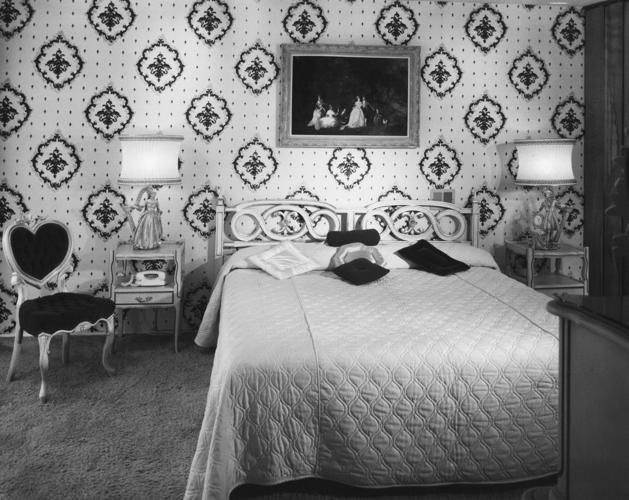 1960 photos: Built for happy living