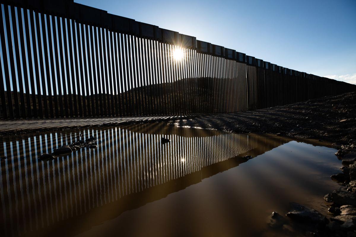 Border wall, Arizona