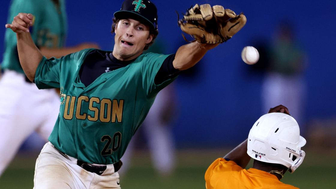 Photos: The Saguaros get their Pecos League home schedule off to good start in a 3-1 win over the Pecos Bills