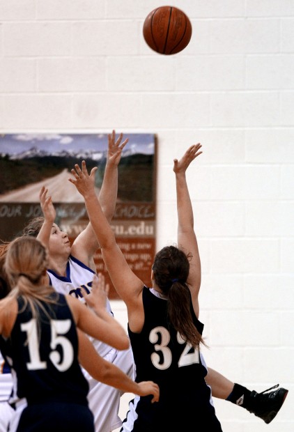 Pusch Ridge girls vs. Ironwood Ridge