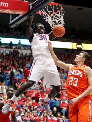 Ex-Cat Chol signs with pro team in Portugal
