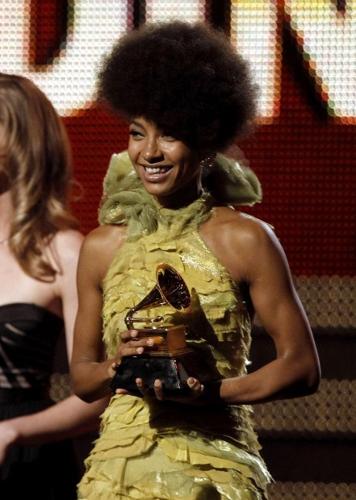 Lady Antebellum gets 5 Grammys   