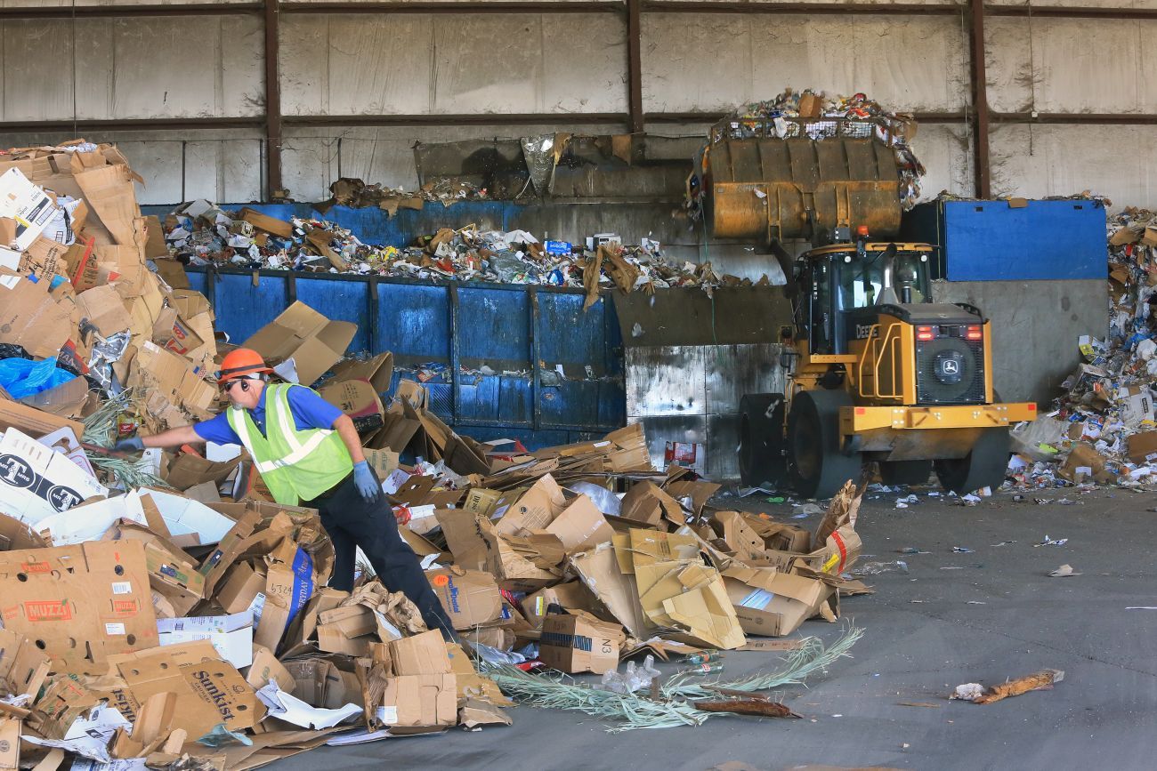 Blue bin or green Tucsonans making wrong choice 20 of time