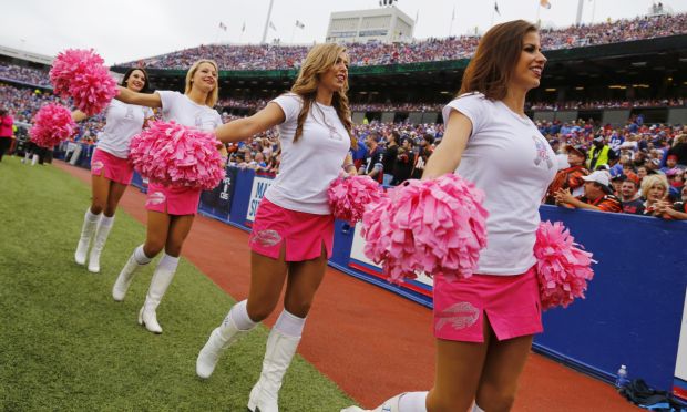 Photos: NFL cheerleaders wear pink for Breast Cancer Awareness Mo