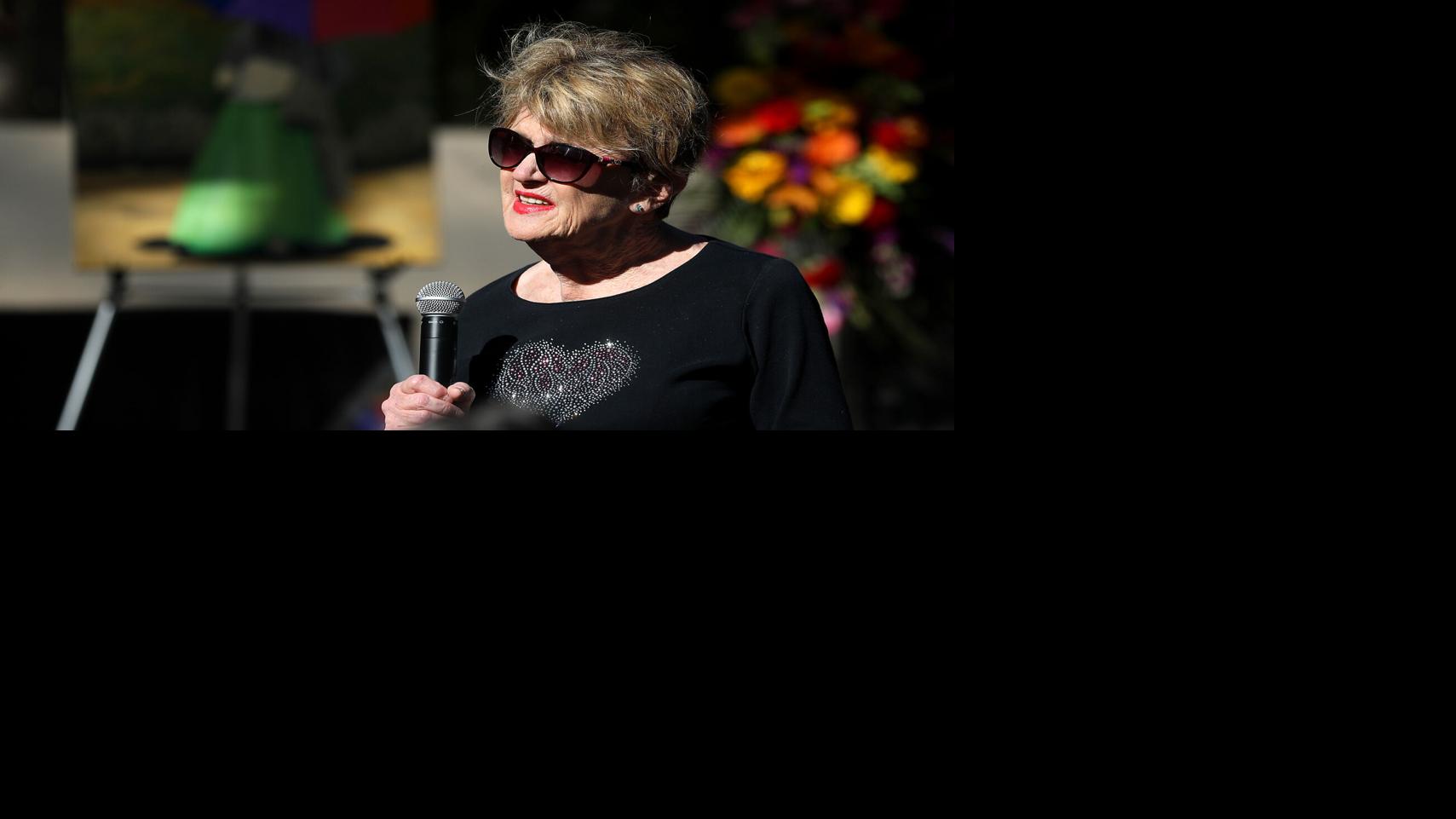 Lydia Reis (The Umbrella Lady)