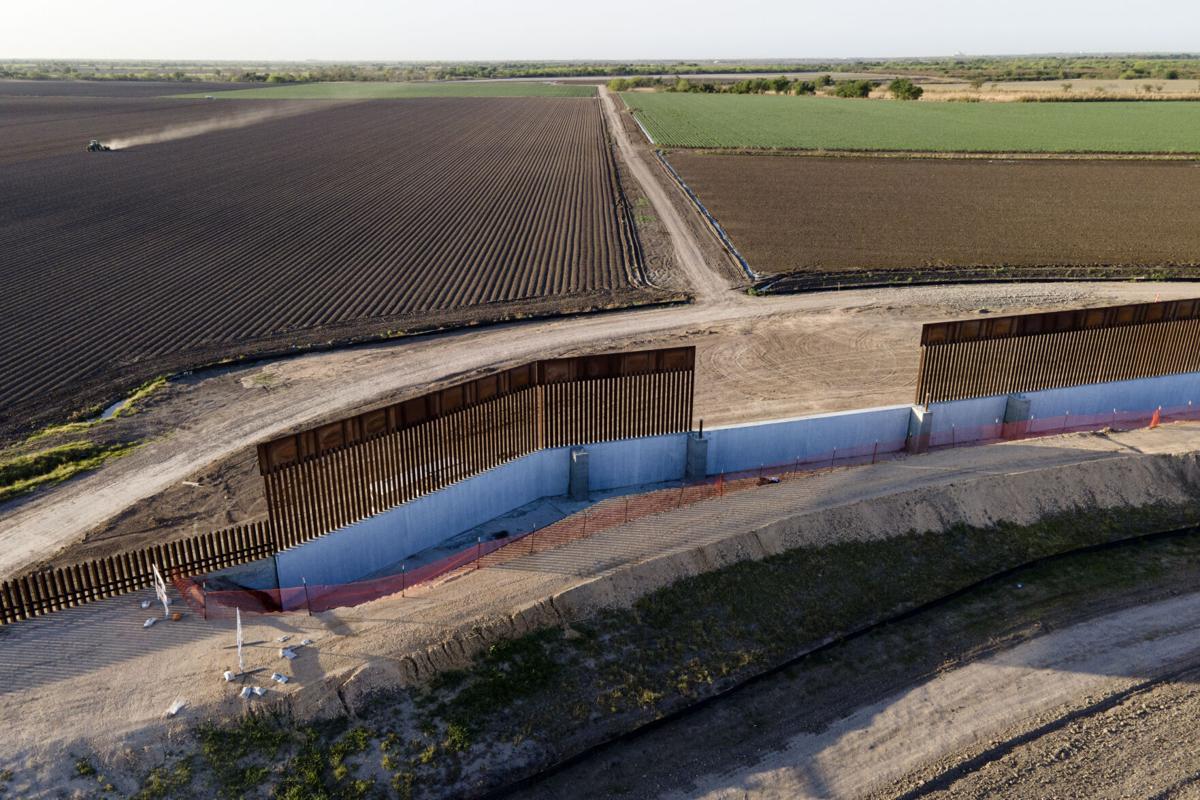 CORRECTION Migrant Children