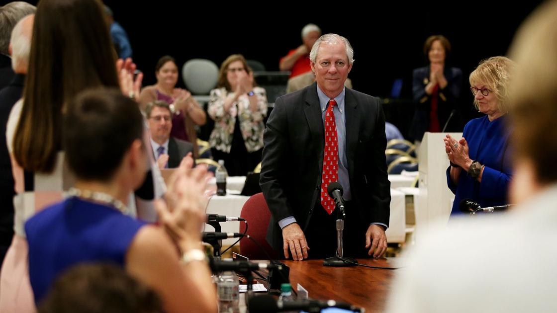 Arizona Board of Regents approves nearly $1M contract for new UA ...