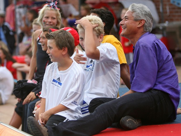 Patrick Finley: Louganis dives in to assist youths, 22 years after his 'death sentence'   