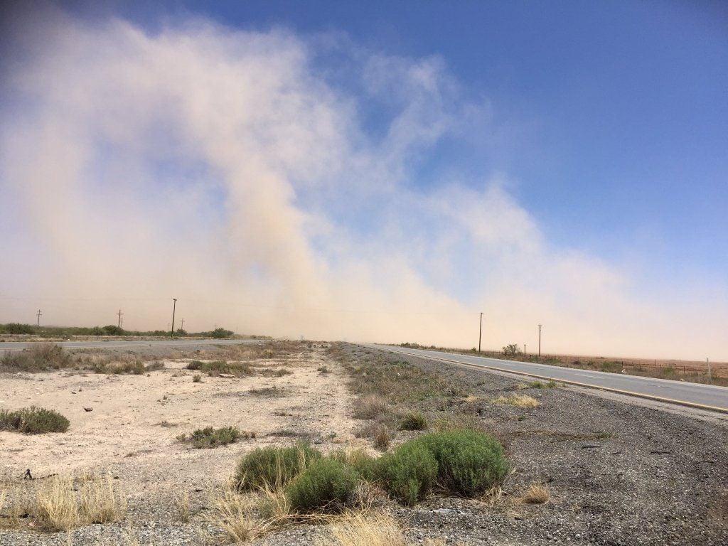 Dust storm on I-10