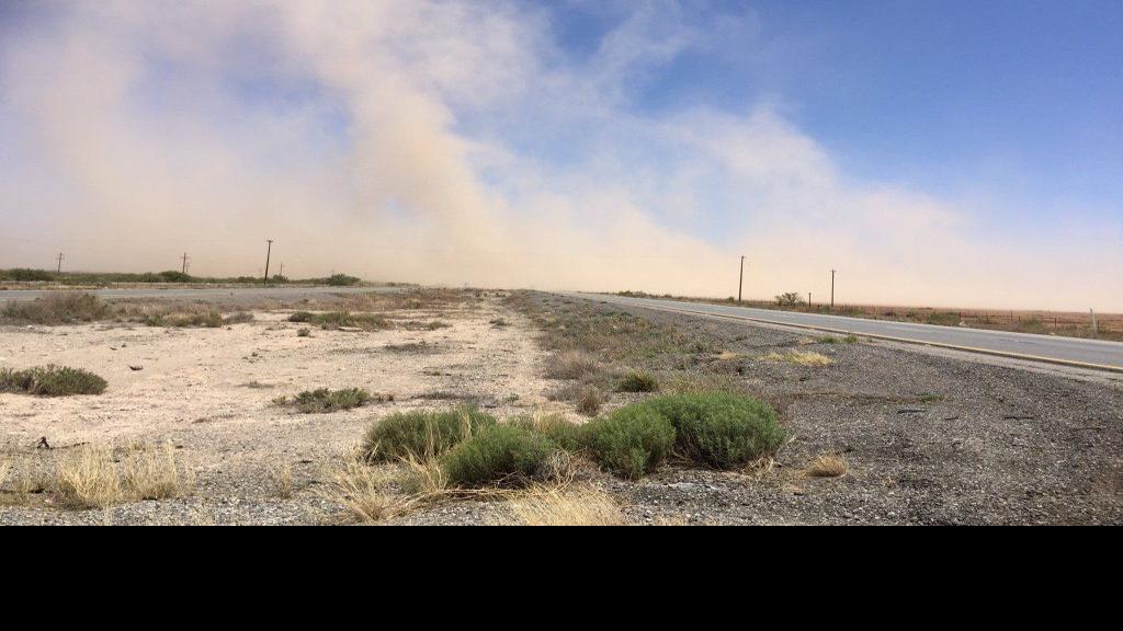 dust storm closes i 10 in new mexico