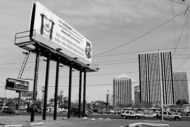 Evidence links serial killer to women's deaths  