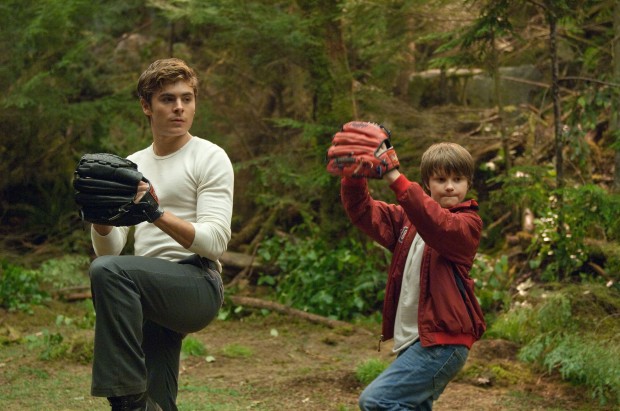 Efron solid in a mediocre 'Charlie St. Cloud'   