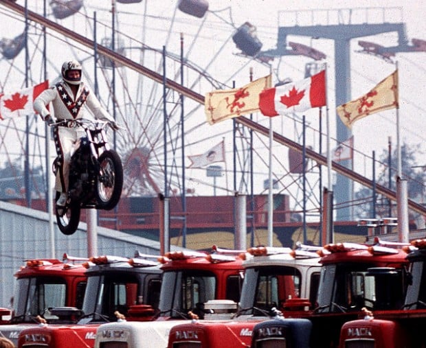 Motorcycle daredevil Evel Knievel dies at 69  