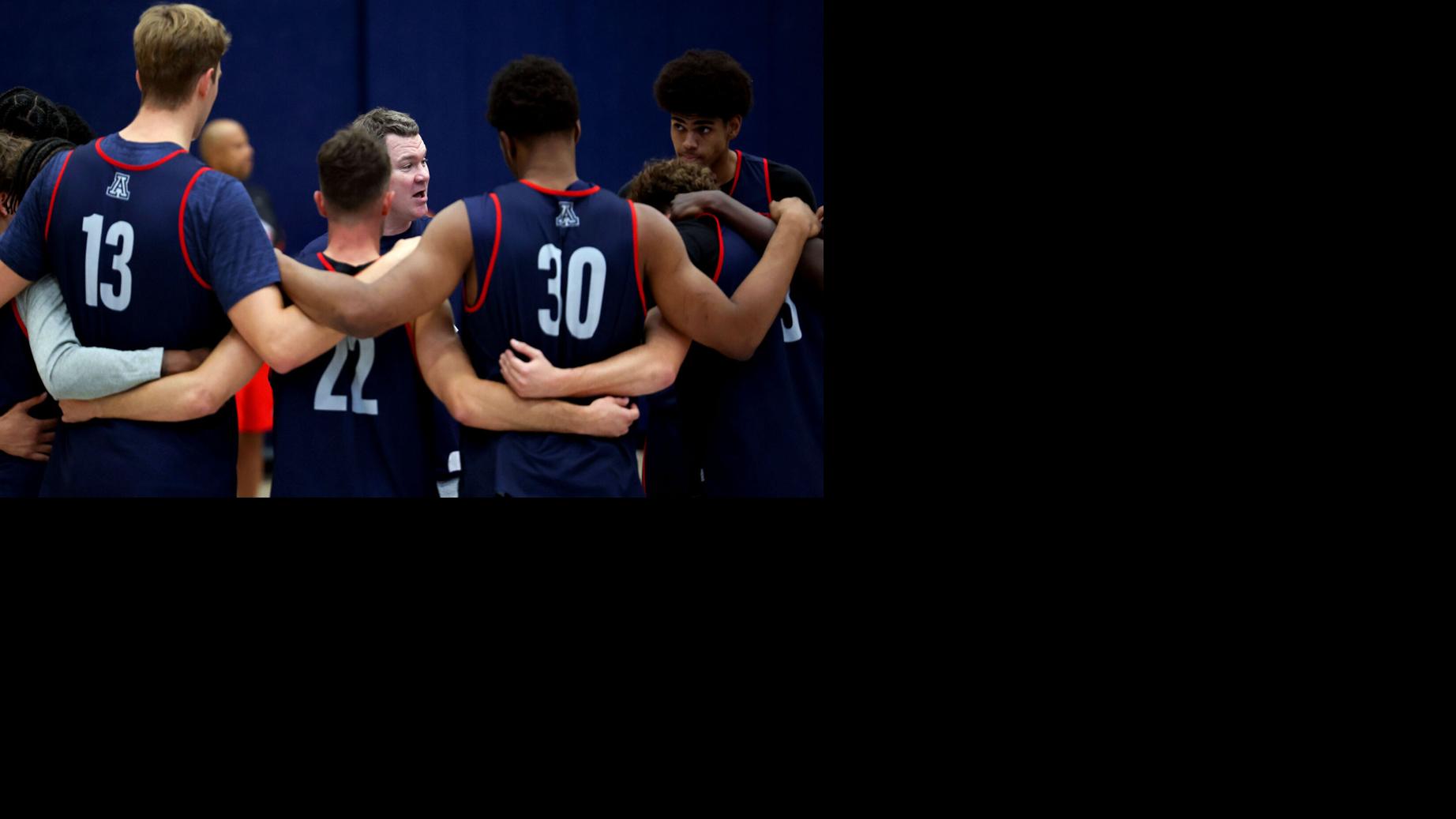 Despite success, Arizona's Tommy Lloyd keeps his ego in check
